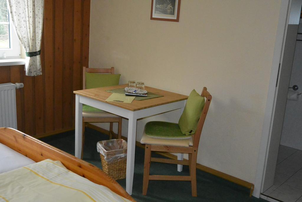 เพนชั่น อิมเมอร์กรึน Hotel คัวร์ออร์ทโยนส์ดอร์ฟ ภายนอก รูปภาพ