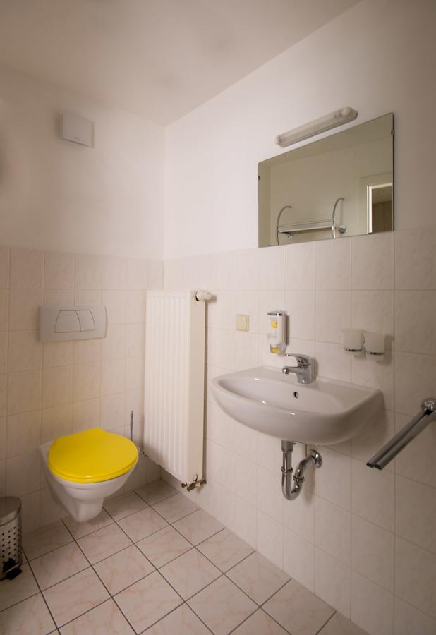 เพนชั่น อิมเมอร์กรึน Hotel คัวร์ออร์ทโยนส์ดอร์ฟ ภายนอก รูปภาพ